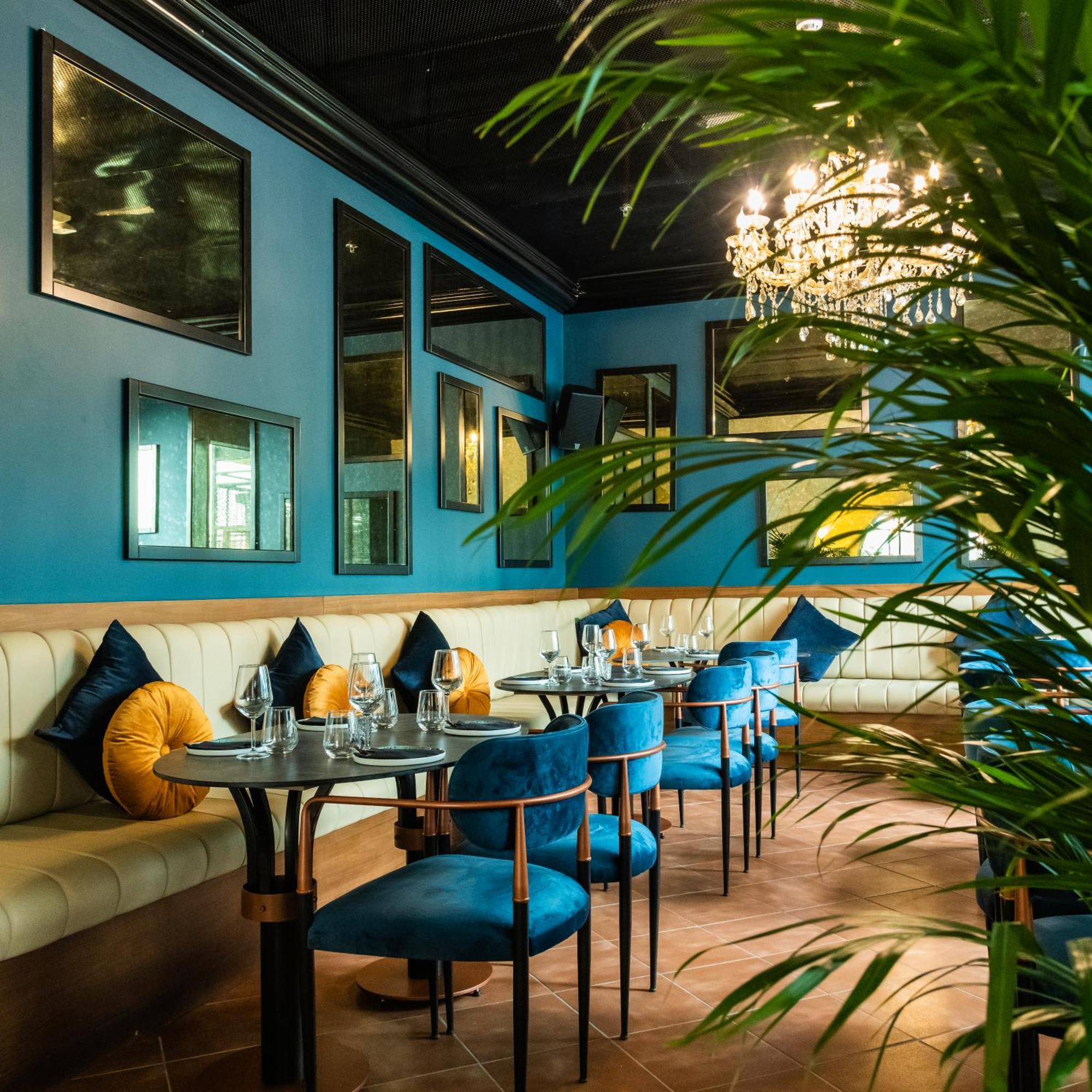 ซัมเมอร์เซ็ต เวสต์ เบย์ โดฮา Hotel ภายนอก รูปภาพ Restaurant interior